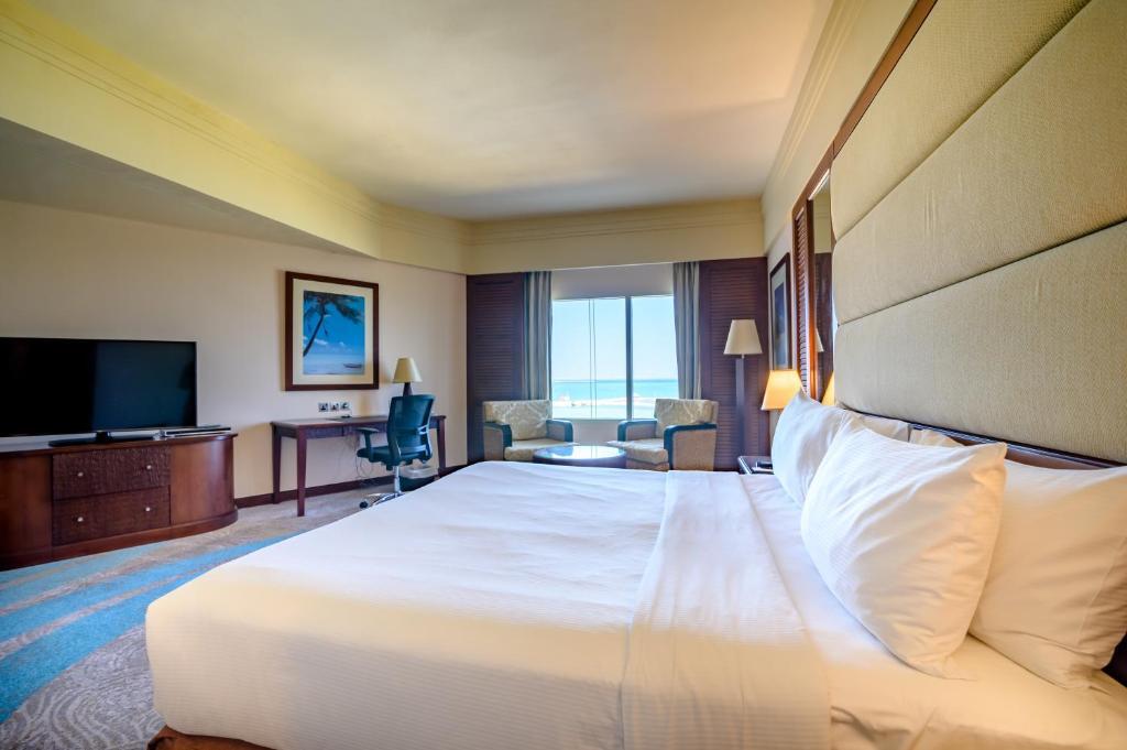 Danat Jebel Dhanna Resort