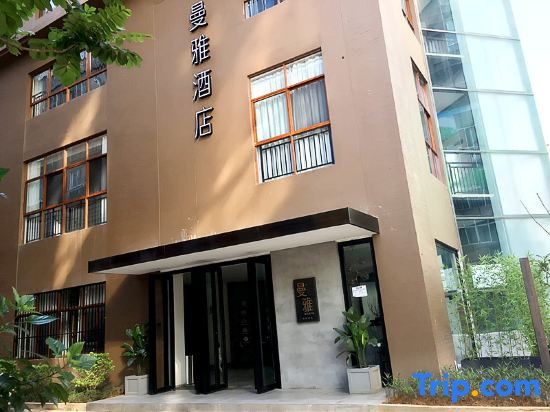 Manya Hotel