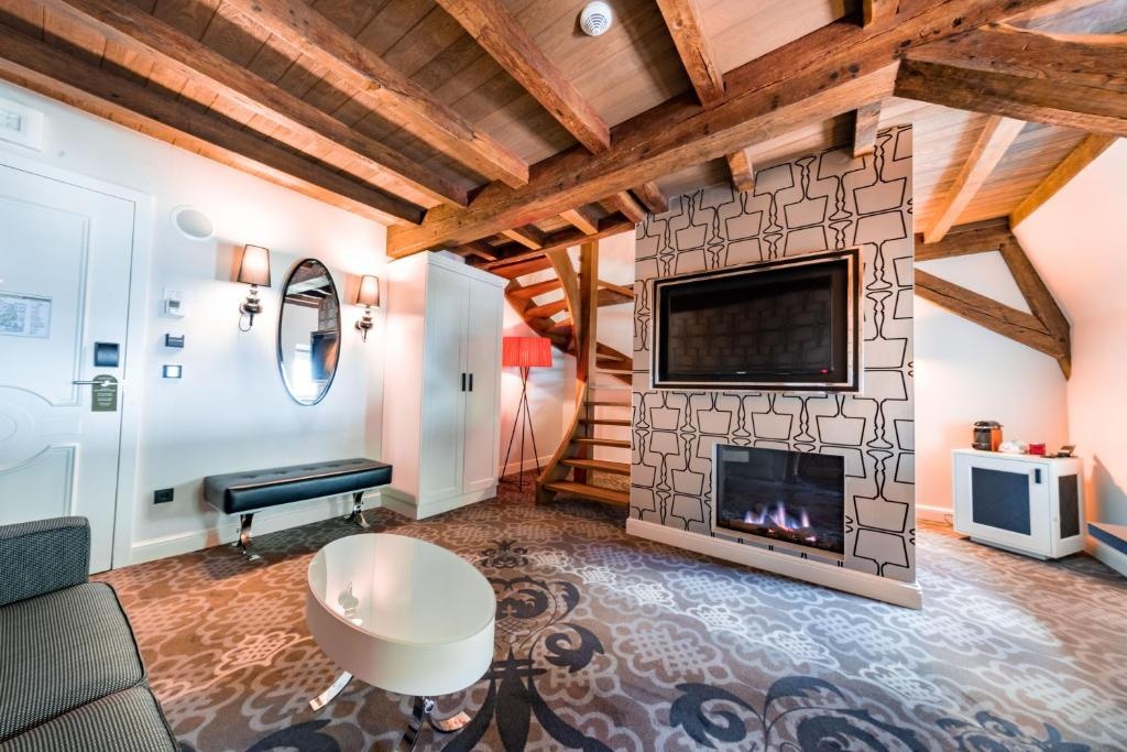 Duplex Suite — room photo 3