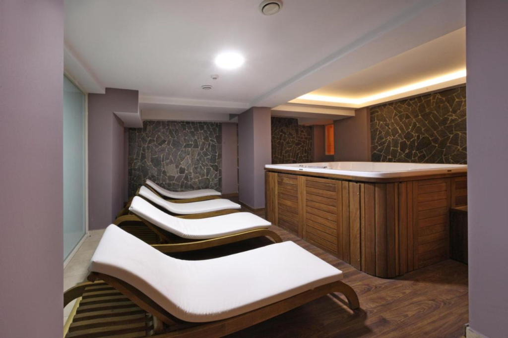 Hotel photo 28