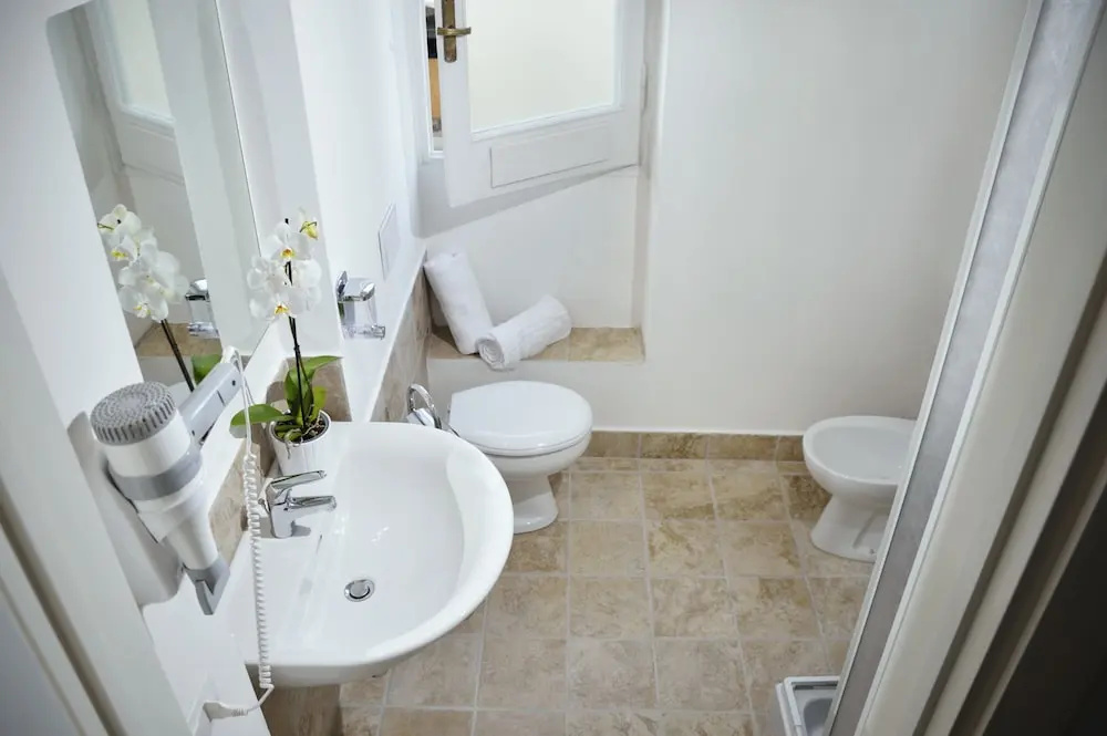 2 Bedrooms Suite