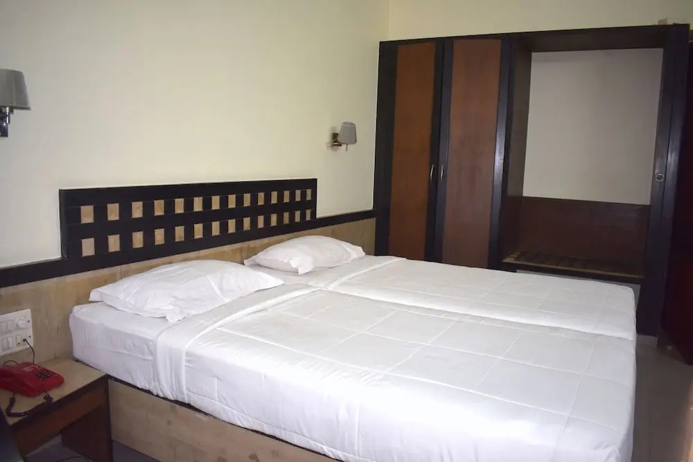 Metropolis Hotel — фото 6