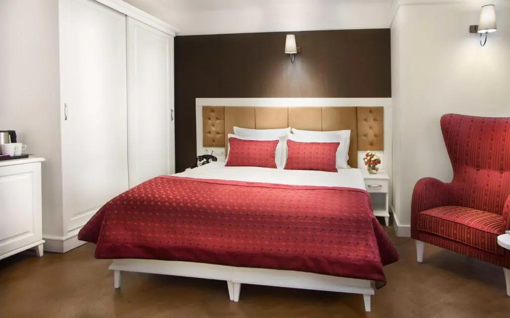Standard Double room (full double bed)