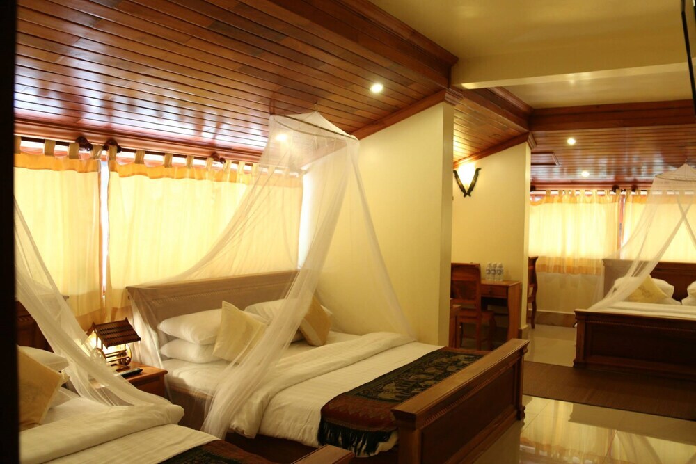 Shining Angkor Hotel by null