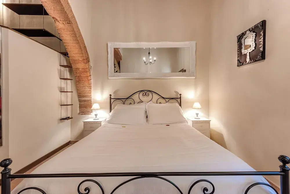 1 Bedroom Deluxe Suite