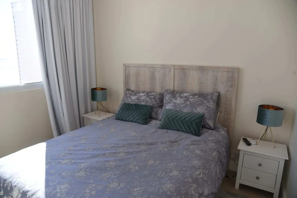 Peaceful Beachfront Apartment — фото 2