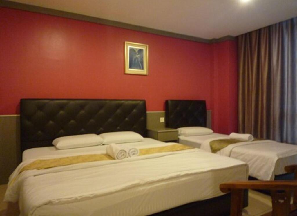 Aero Star Hotel