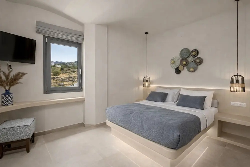 Suite with balcony