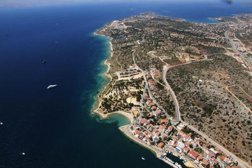 Beach & Waterfront