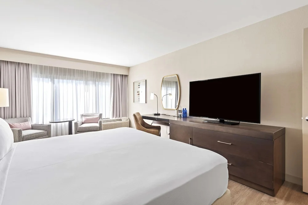 Double Suite (full double bed)