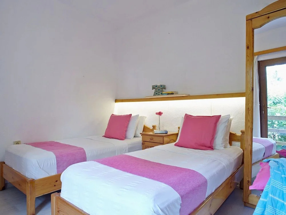 1 Bedroom Villa with balcony