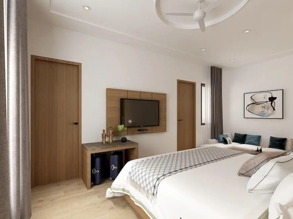 Superior room