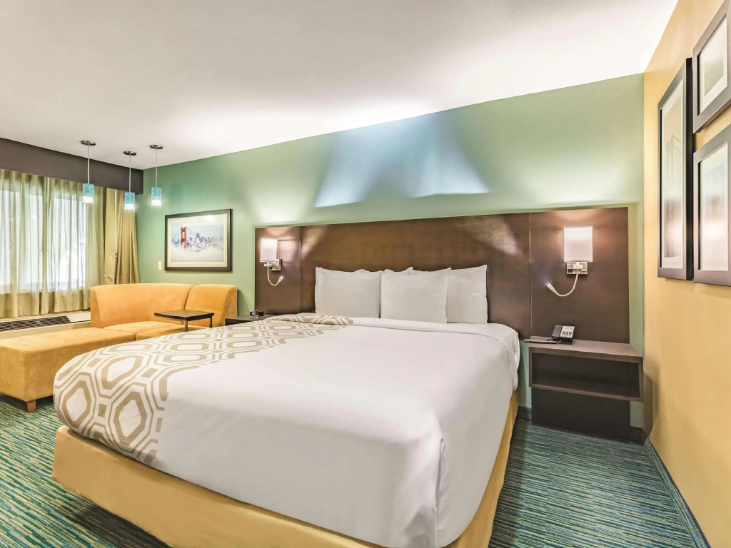 La Quinta Inn & Suites by Wyndham San Francisco Airport West - Chambres
