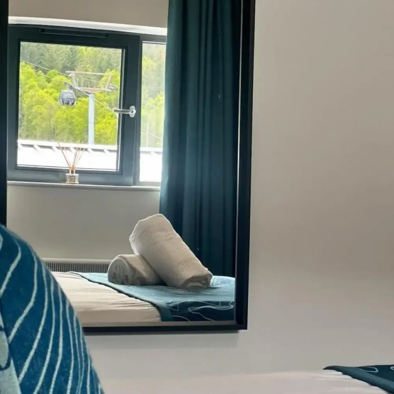 Superior Double room with mountain view (full double bed)