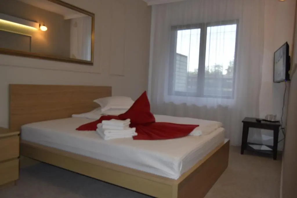 Economy room
