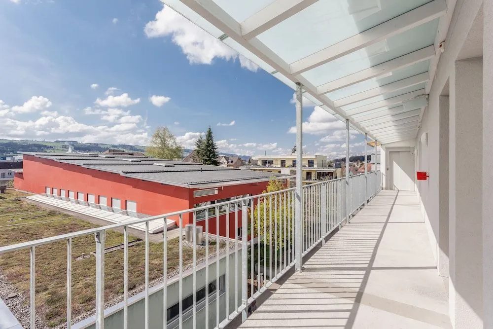 Balcony & Terrace