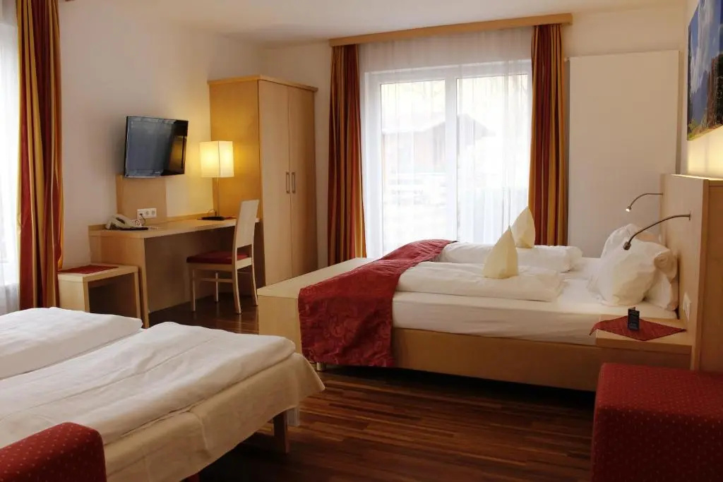 Austria Classic Heiligkreuz - Chambres