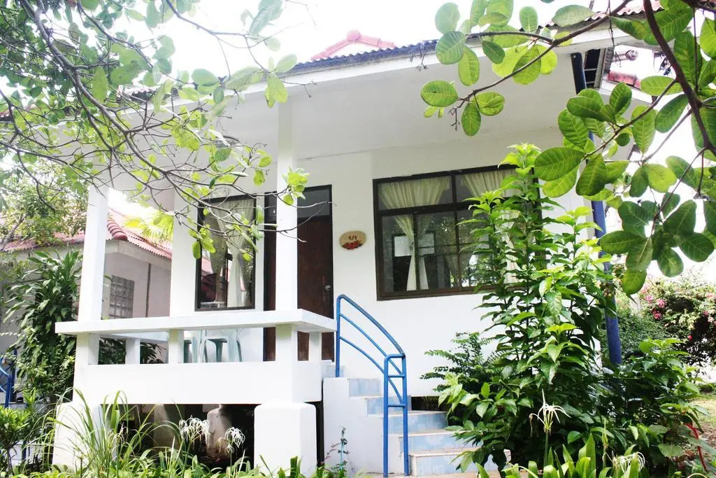 Lay Trang Resort