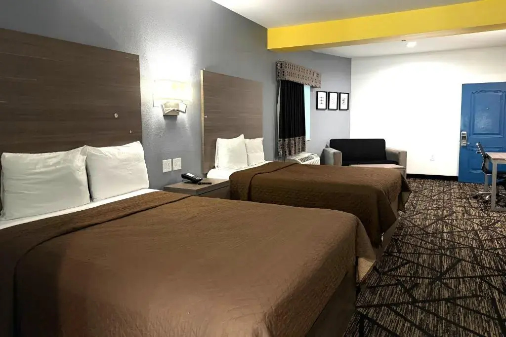 Standard Quadruple room