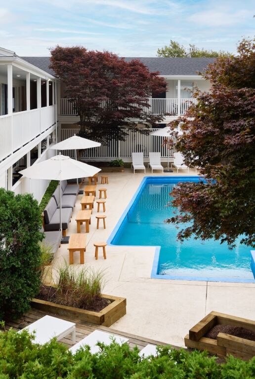 Parker Beach Lodge by null