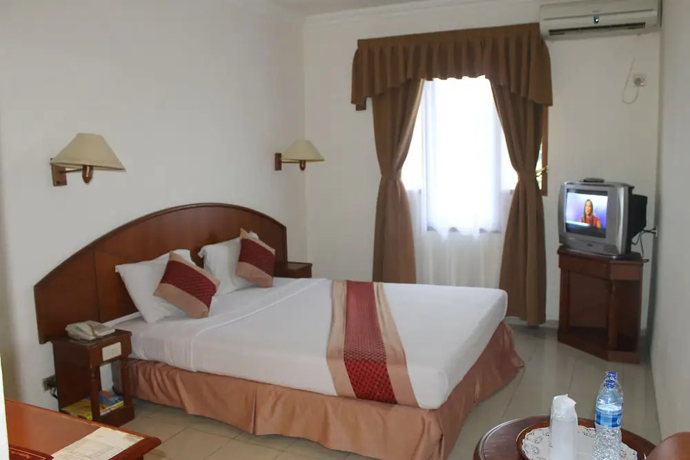 Mega Matra Hotel - Chambres