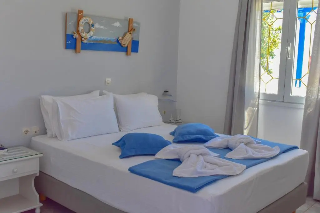 Economy room