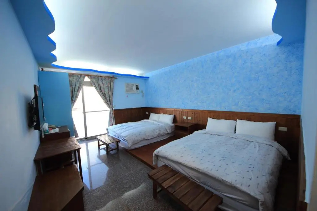 Standard Quadruple room with balcony