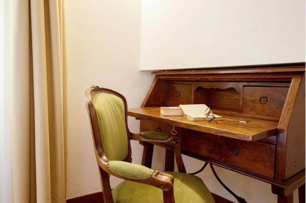 Superior Double room (full double bed)