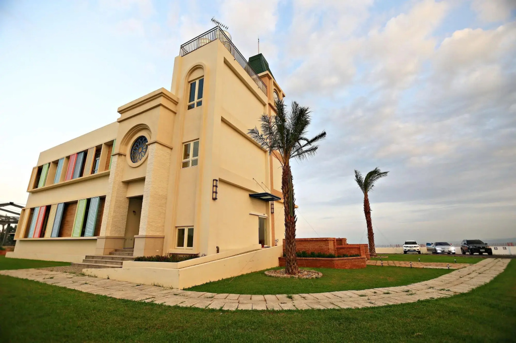 Hotel photo 13