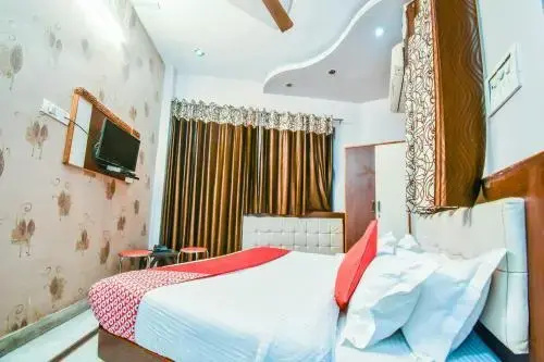 Hotel Sai Palace by OYO Rooms