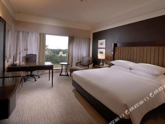 Hilton Kuching Hotel