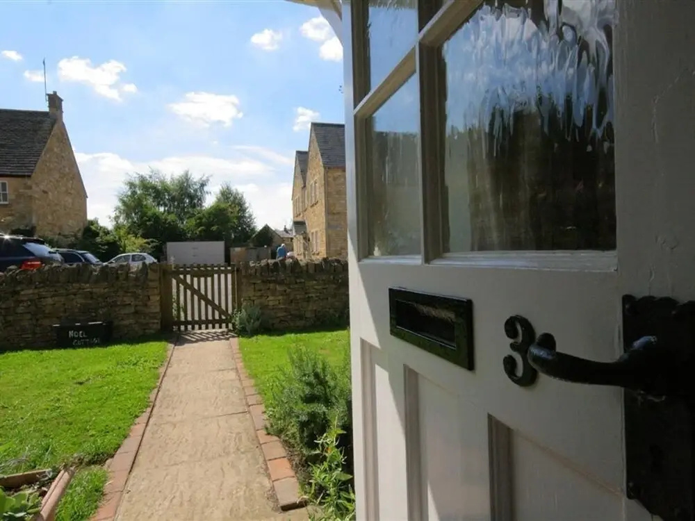 Noel Cottage