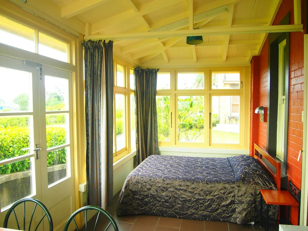 1 Bedroom Standard Family room with balcony