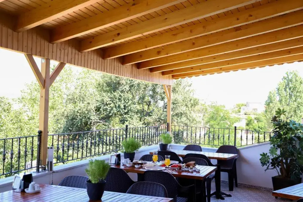Elia İmroz Hotel