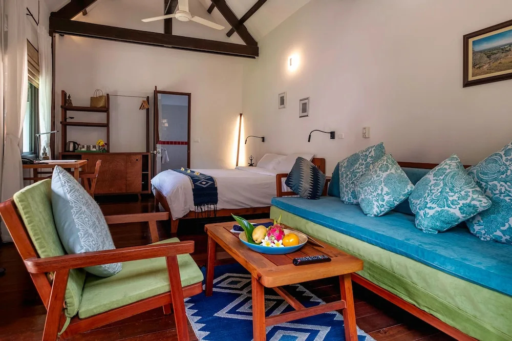 Deluxe Double room with garden view (full double bed)