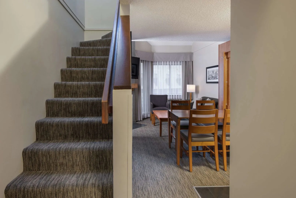 Whistler Village Inn And Suites - Général