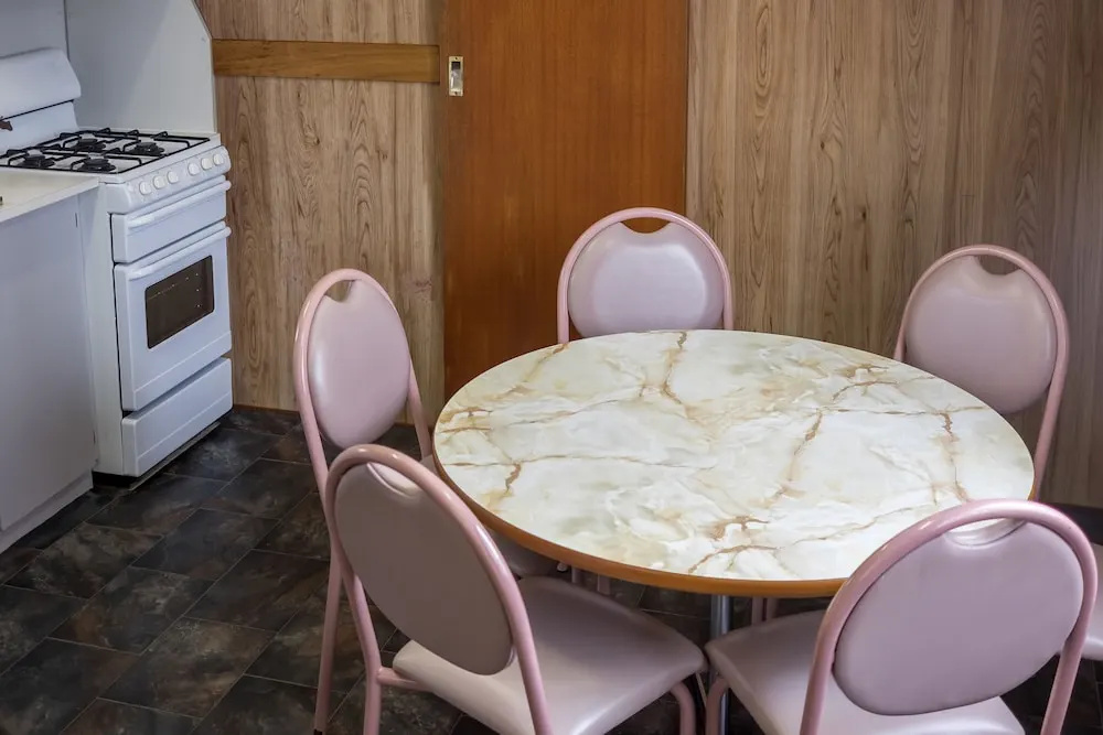 Lake Fyans Holiday Park - Chambres