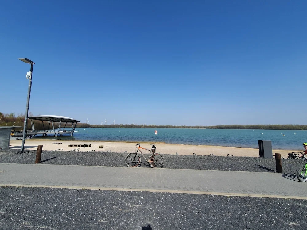 Beach & Waterfront