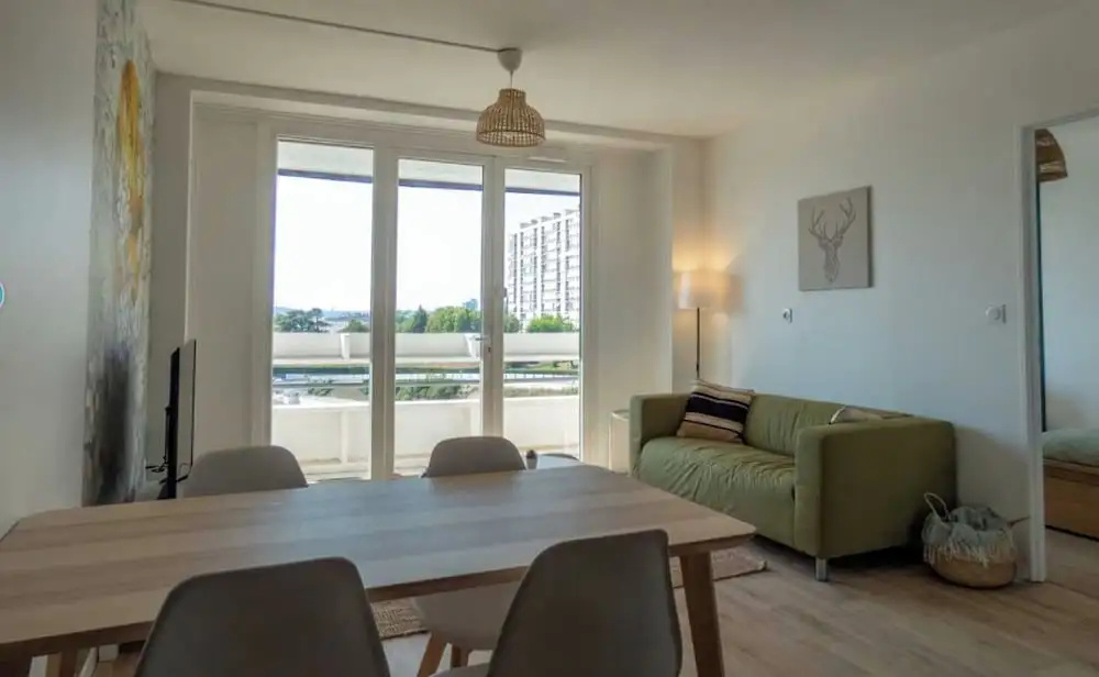Voir la photo 3 — Private Room in a Shared Apartment - Bron