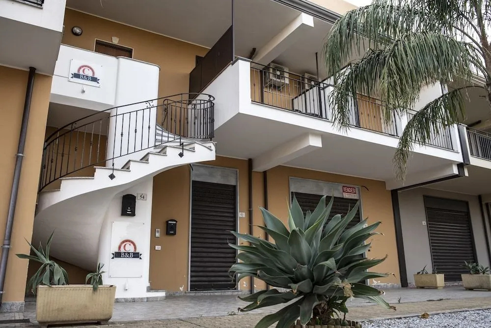 B&B Caravello