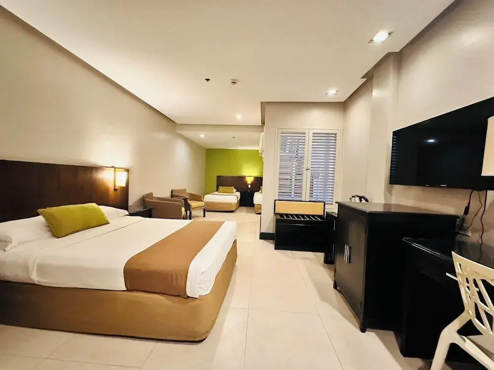 Standard Quadruple Family room with balcony