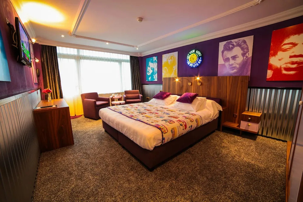 Amicitia Hotel - Chambres