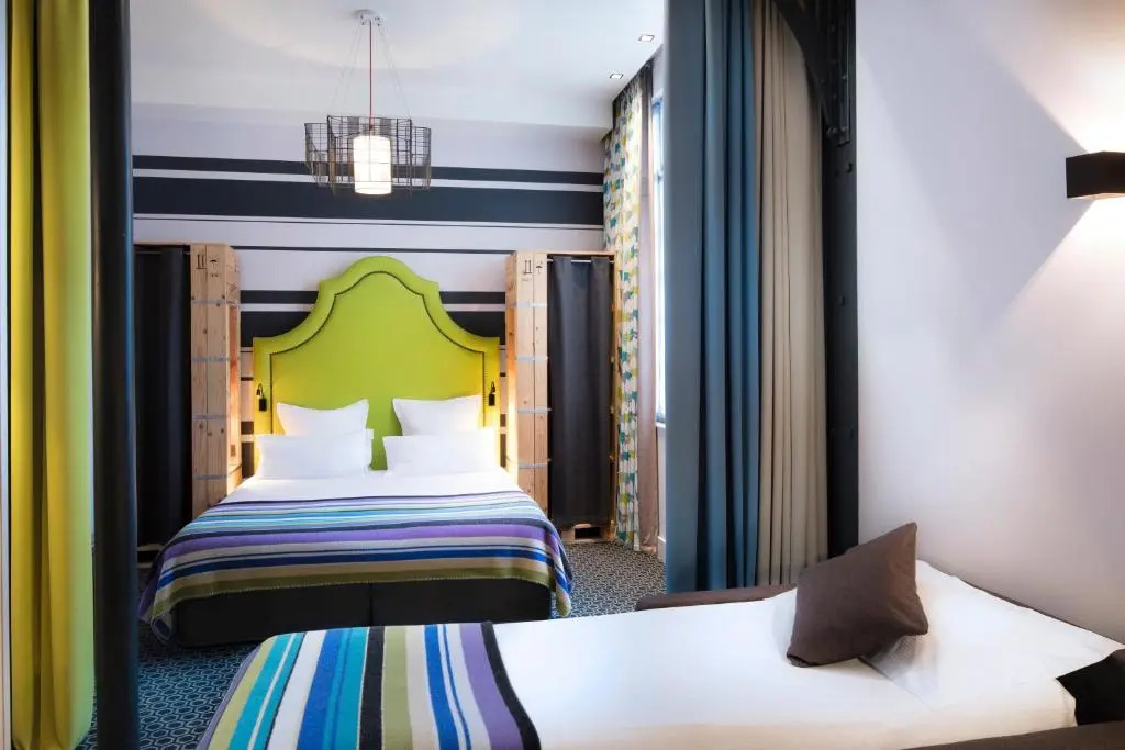 Superior Triple room