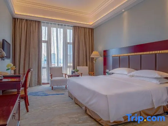 Executive Double room (full double bed)