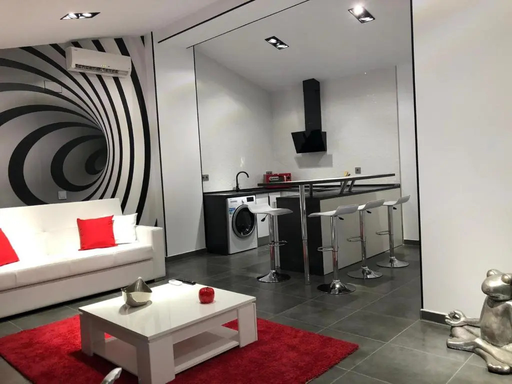 Deluxe Apartment