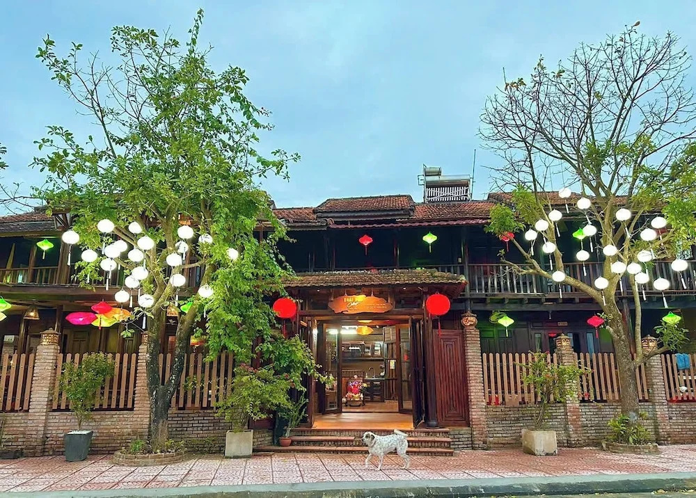 Hometown Wooden 5 BRS Pool Villa Hoi An