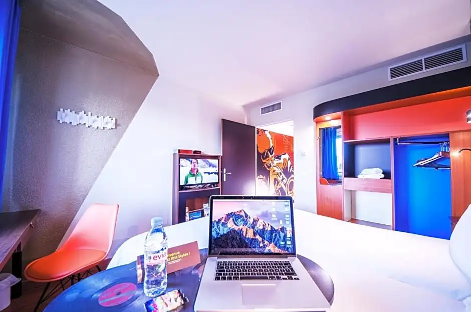 ibis Styles Toulouse Blagnac Aeroport - Chambres