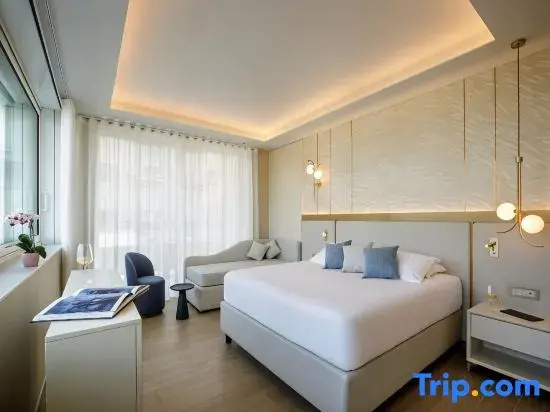 Junior Suite with panoramic view