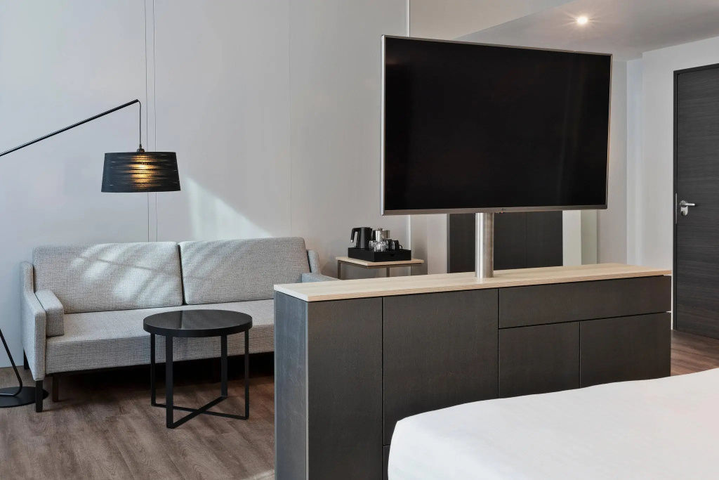 Double Junior Suite (full double bed)