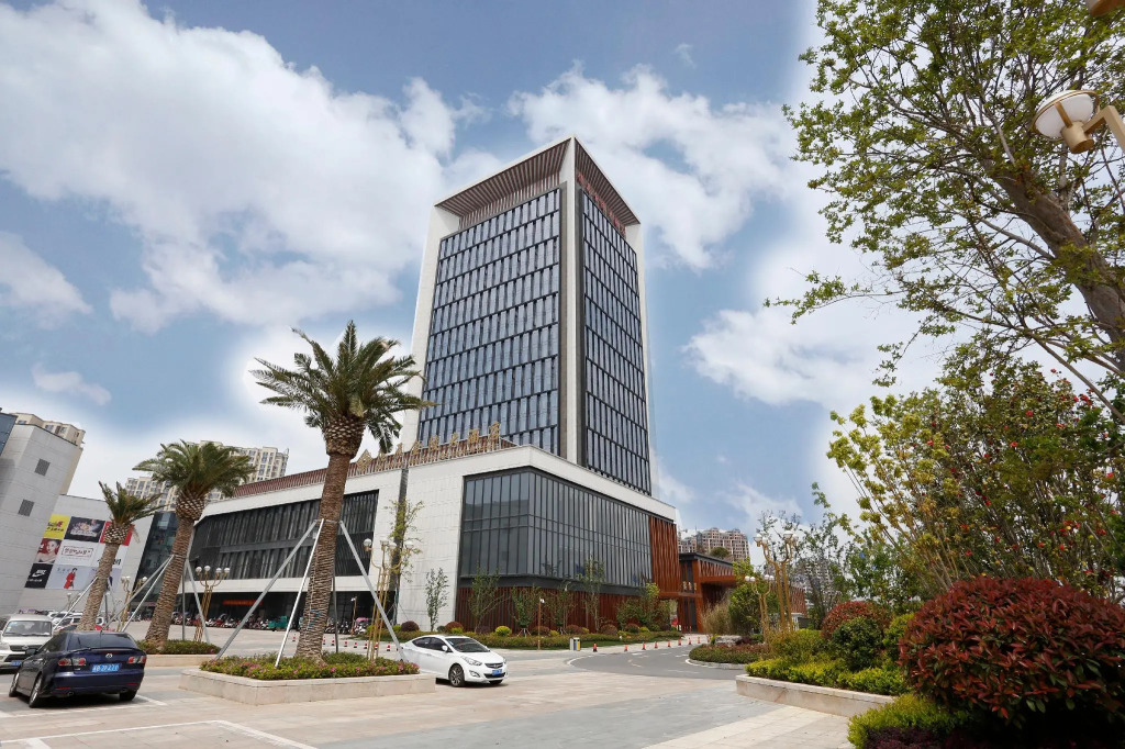 Dechen Jinling Hotel — фото 2